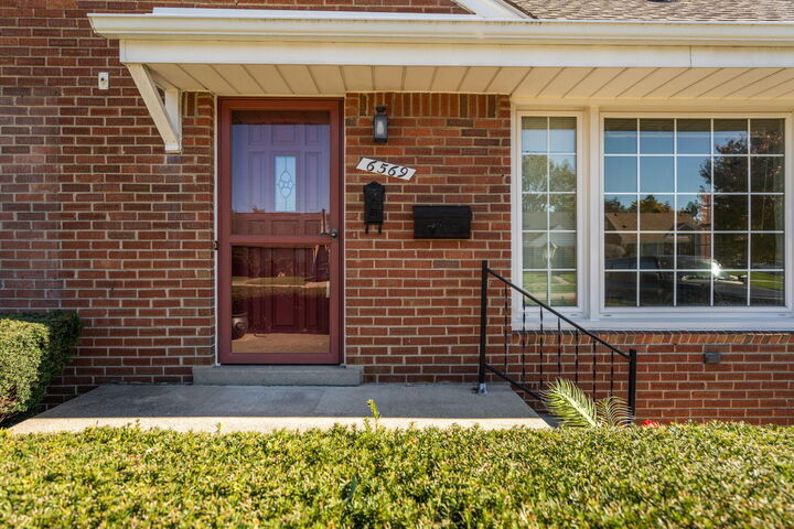 Property Photo: 6569 Norwood Avenue MI 48101