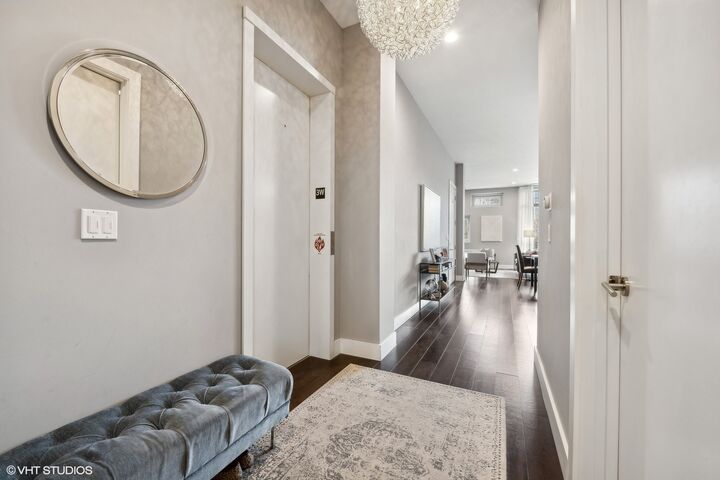 Property Photo: 1116 W Adams Street 3W IL 60607