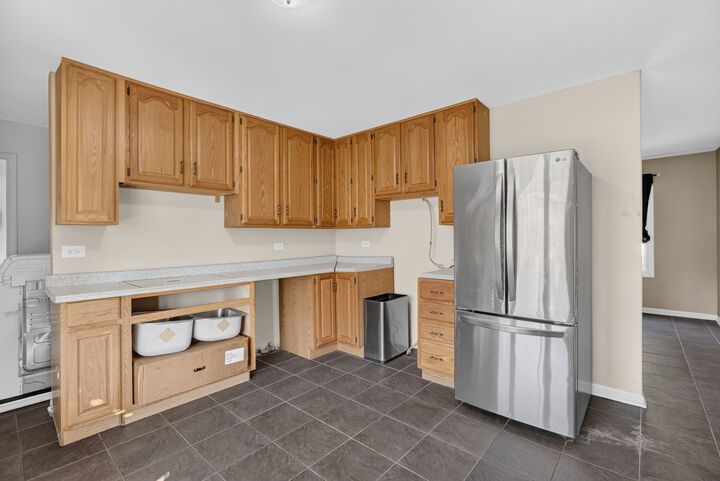 Property Photo:  436 Fenton Avenue  IL 60446 