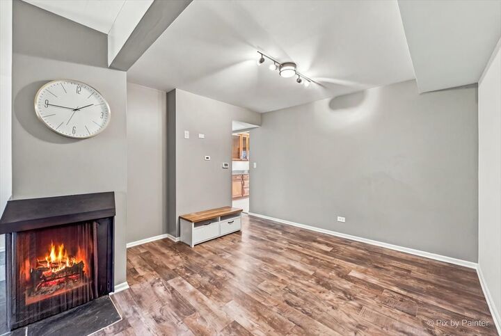 Property Photo:  1901 Richmond Court 1901  IL 60194 