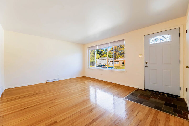 Property Photo:  1143 W 110th Place  IL 60643 