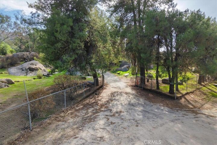 Property Photo:  30705 Allen  CA 92548 