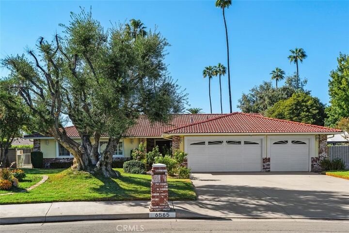 Property Photo: 6565 Lorraine CA 92506