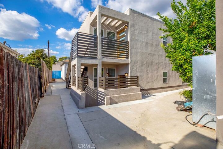 Property Photo:  1045 Sonora D  CA 91201 