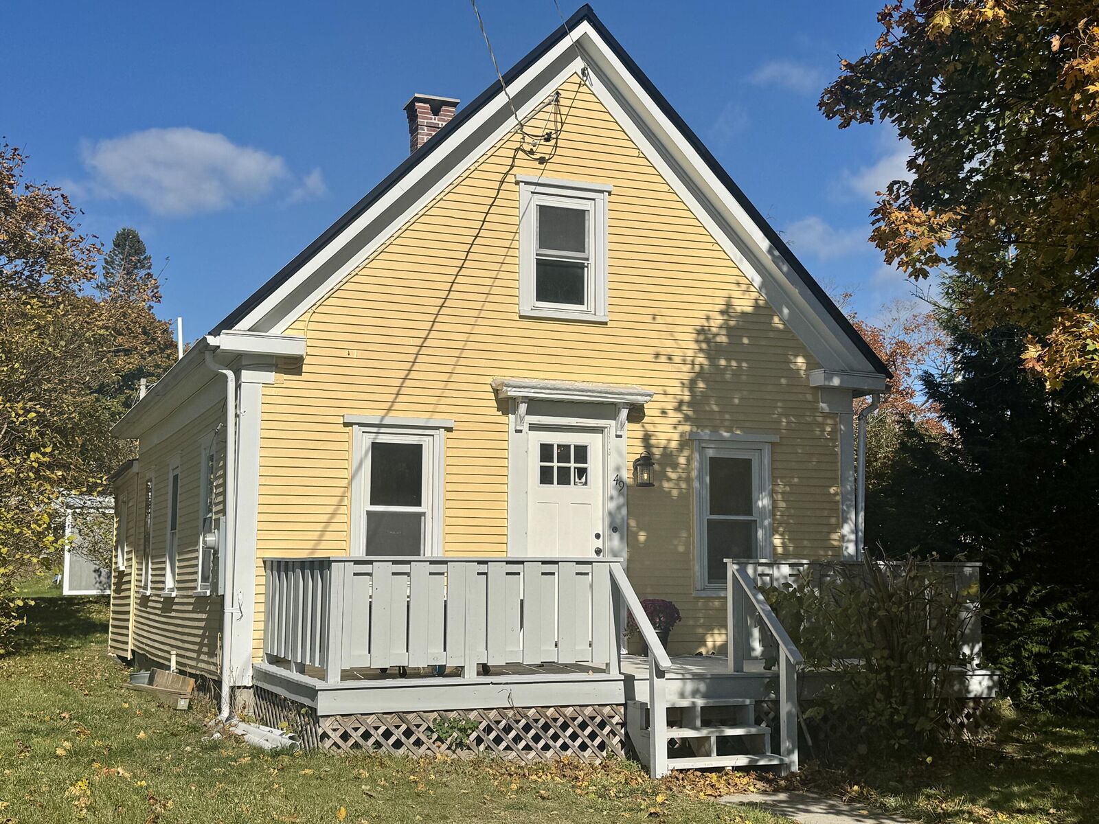 Property Photo:  49 Key Street  ME 04631 