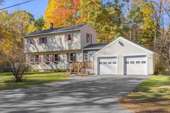 Property Photo: 6 Holmes Road ME 04072