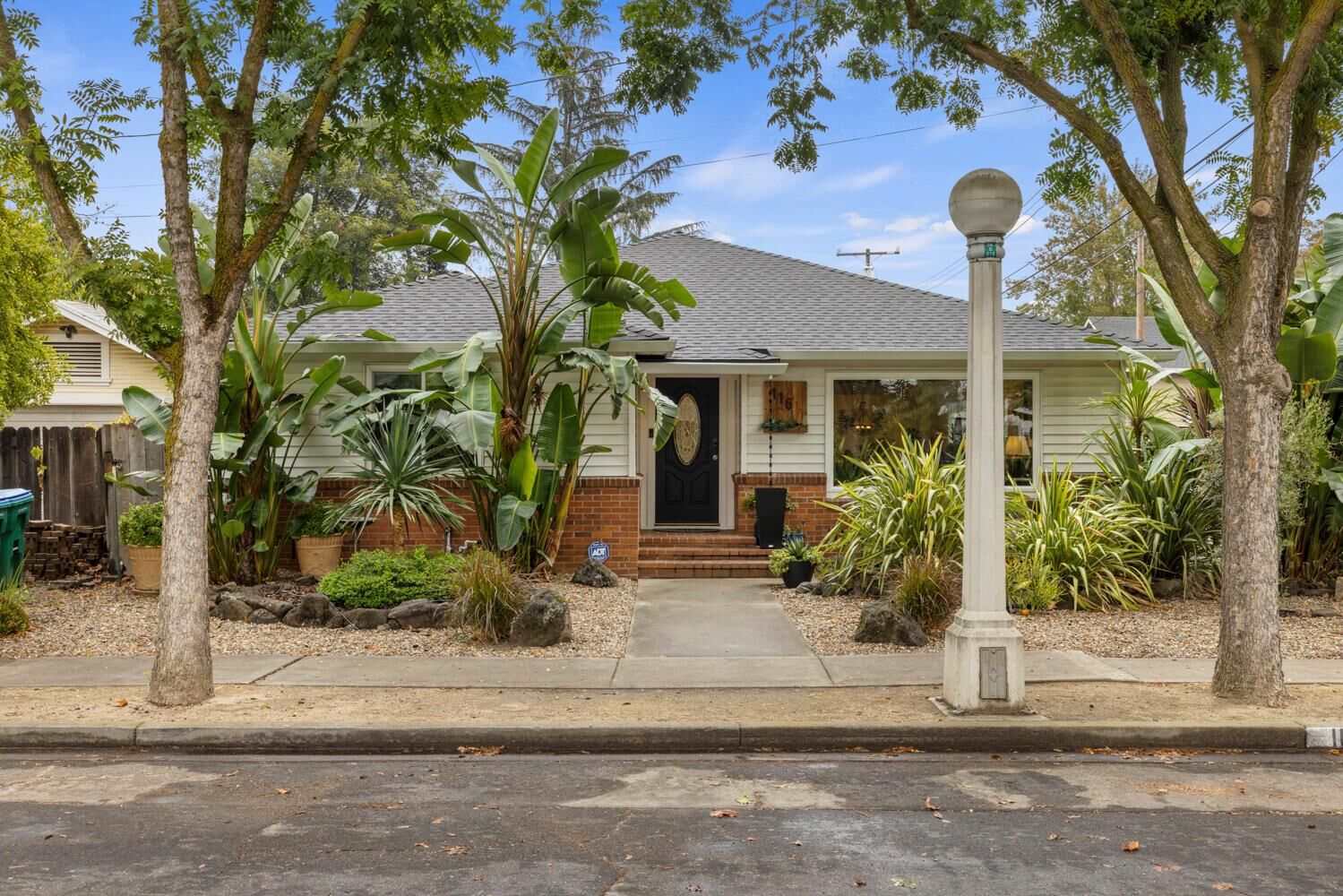 Property Photo:  116 N Rose Street  CA 95240 