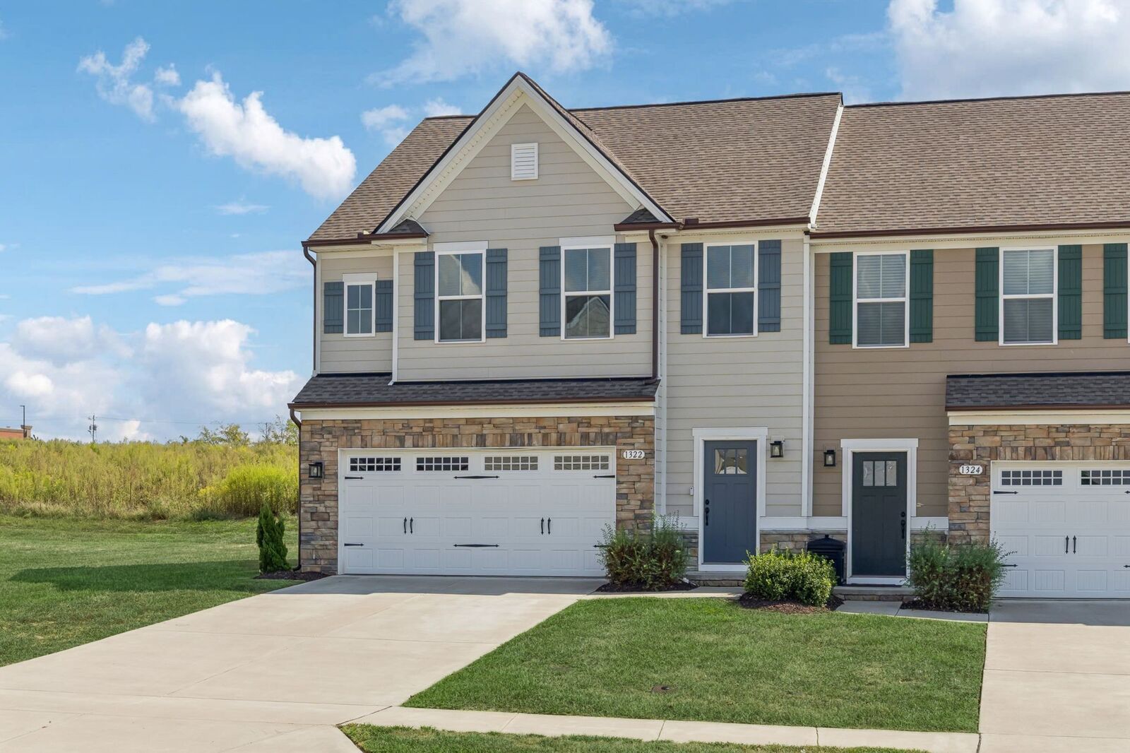 Property Photo: 1322 Crescent Ridge Dr TN 37066