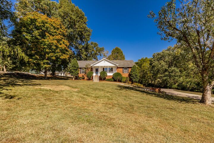 Property Photo:  107 Grace Dr  TN 37072 