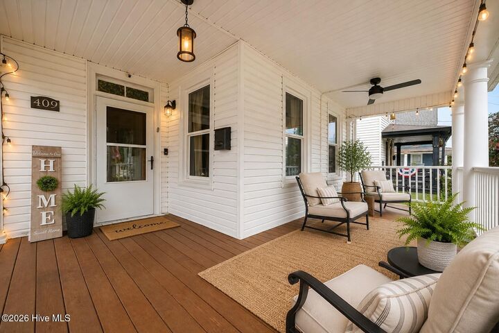 Property Photo:  409 Cedar Street  NC 27909 