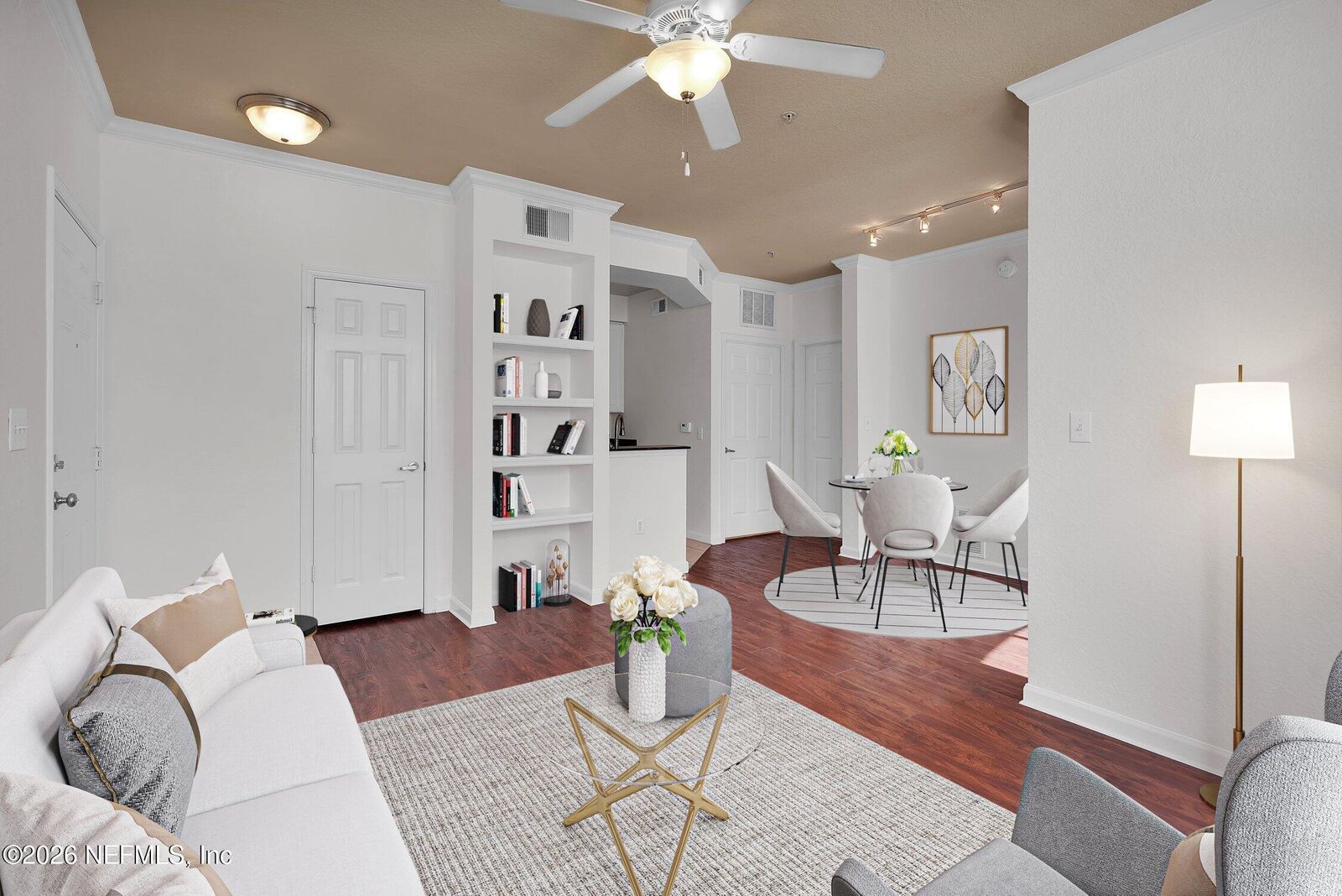 Property Photo: 8539 W Gate Parkway W 1526 FL 32216