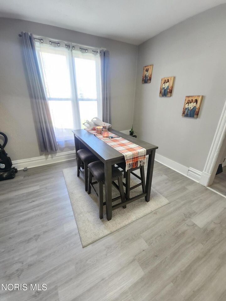 Property Photo: 417 Utah Street OH 43605
