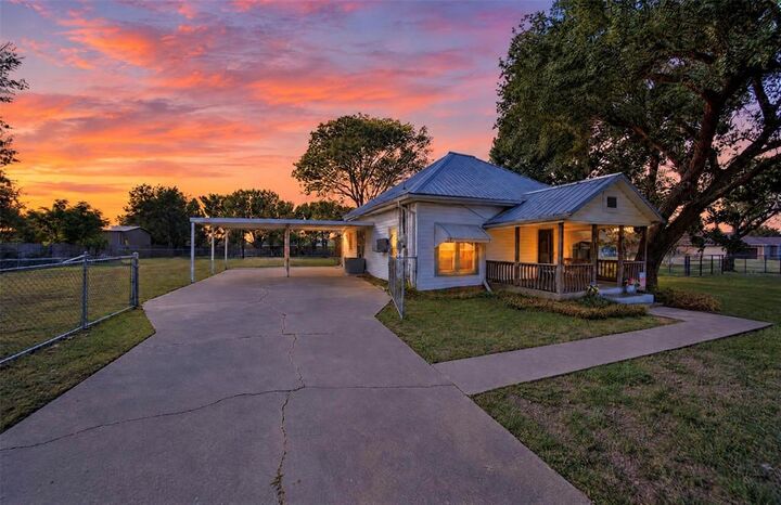 Property Photo:  17781 Fm 3080  TX 75147 