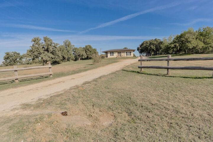Property Photo: 335 Chaparral Road TX 76230