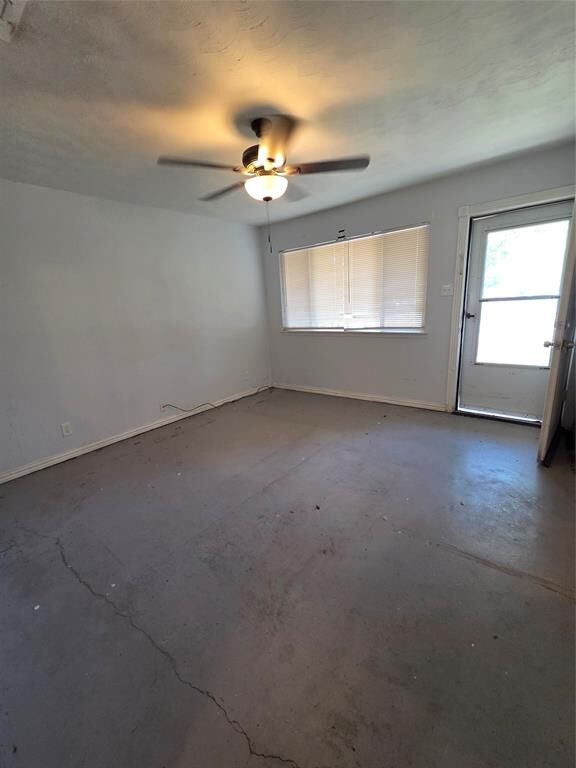 Property Photo:  302 S Joyce Street  TX 76705 