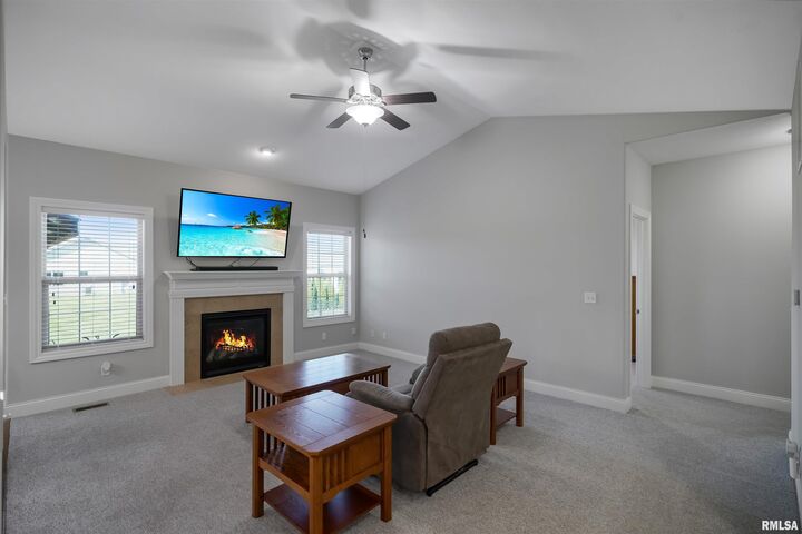Property Photo: 10905 N Tuscany Ridge Court IL 61525