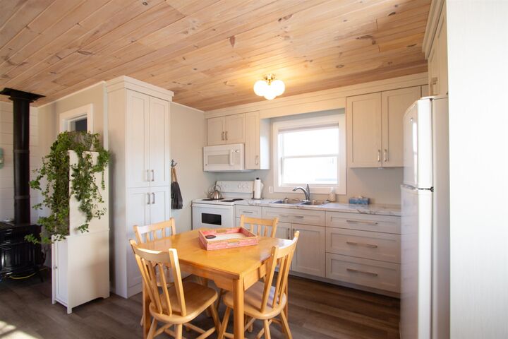 Property Photo:  89 Tracey Avenue  PE C0B 1A0 