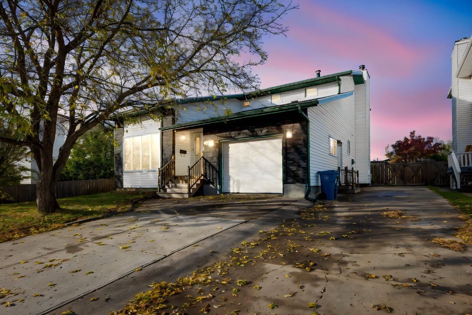 Property Photo: 178 McConachie Crescent AB T9K 1K7