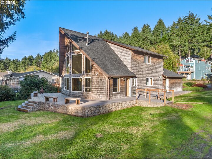 Property Photo: 3788 Coho Pl OR 97110