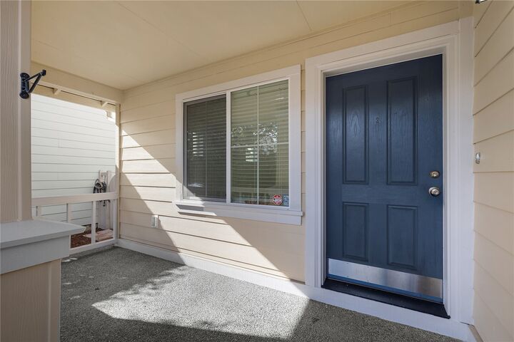 Property Photo:  6519 SE Oklahoma Street  WA 98513 