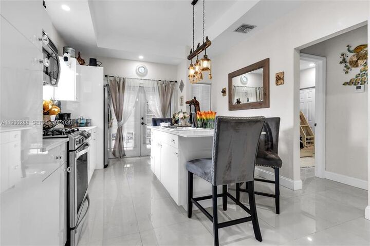 Property Photo: 16020 SW 208th Avenue 101 FL 33187