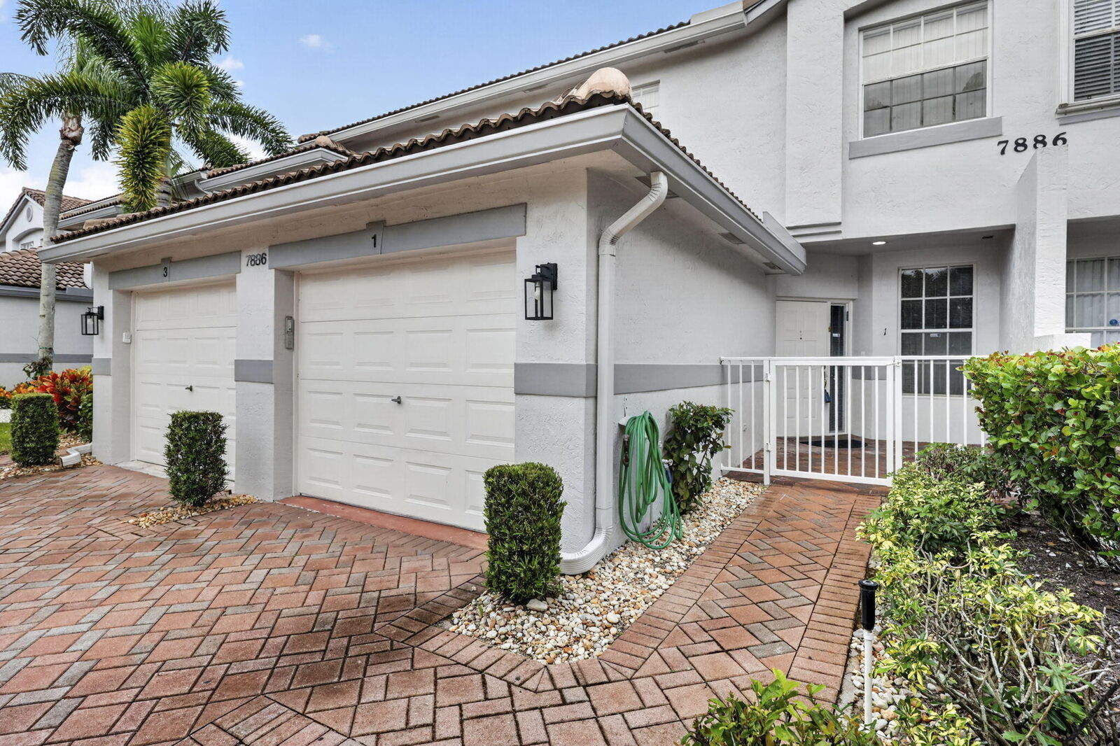 Property Photo:  7886 Laina Lane Apt 1  FL 33437 