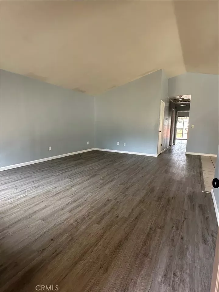 Property Photo: 160 N 3rd CA 93461