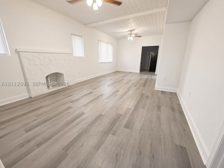 Property Photo: 1154 W 25th St 1154 FL 33404
