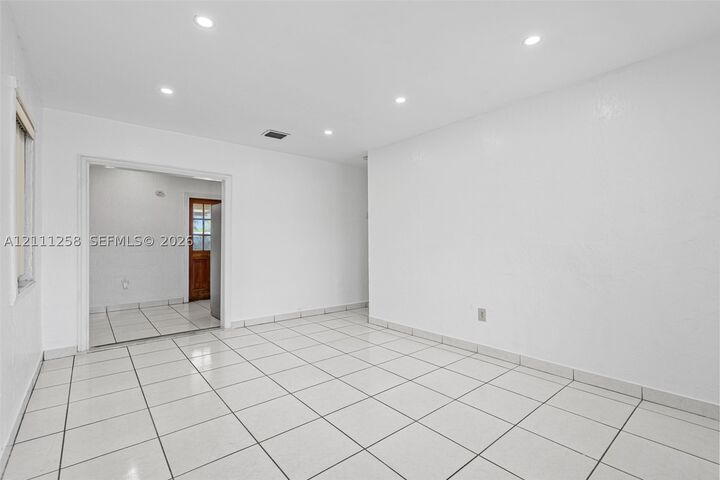 Property Photo: 911 E 32nd St 0 FL 33013
