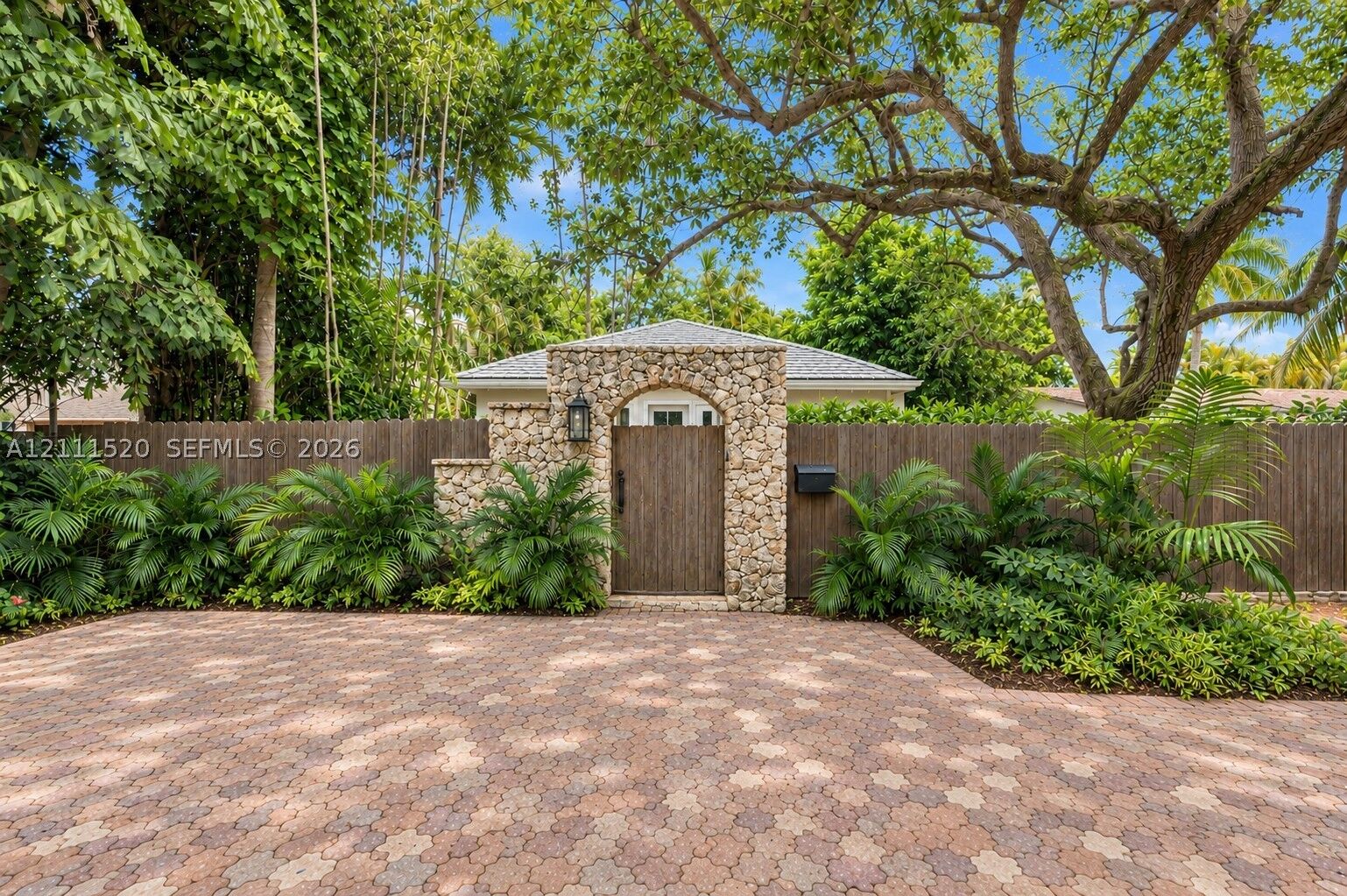 Property Photo:  4151 El Prado Blvd  FL 33133 