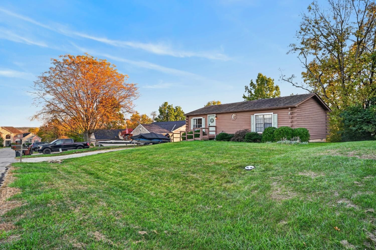 Property Photo:  551 Hawthorne Heights  IN 47025 
