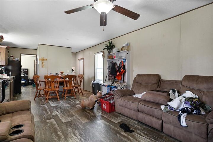 Property Photo: 301 & 311 Henning Drive LA 70663