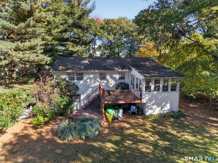 Property Photo:  9 Beach Park Road  CT 06413 
