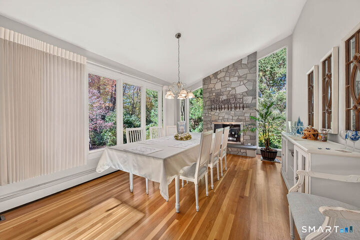 Property Photo: 814 Amity Road CT 06524