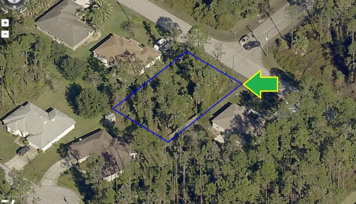 Property Photo:  56 Rickenbacker Drive  FL 32164 