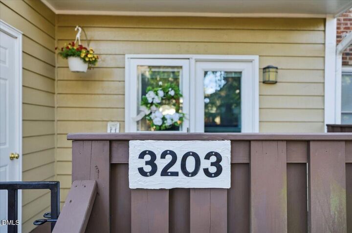 Property Photo: 3203 Mill Run NC 27612