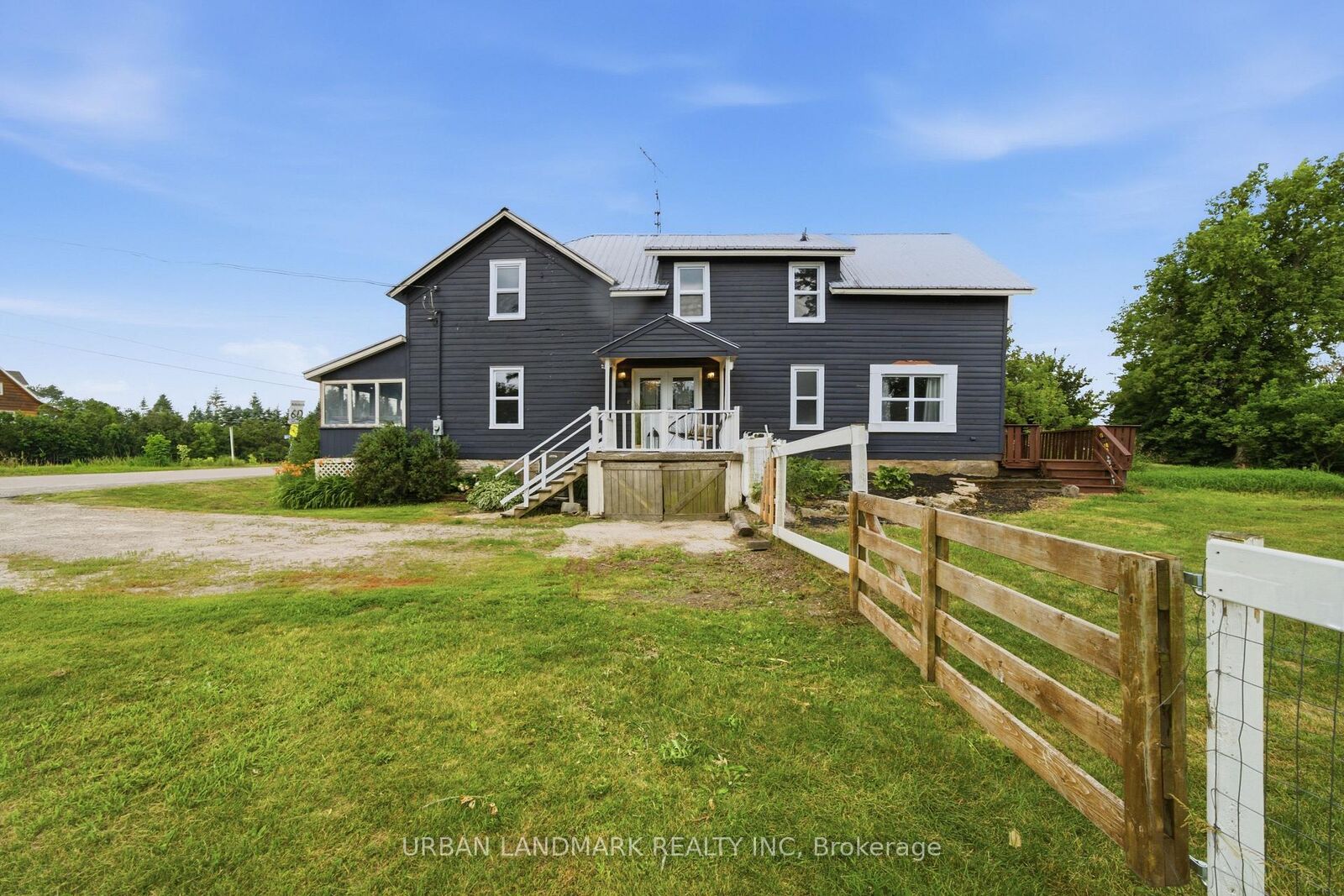 Property Photo:  3095 Cooper Road  ON K0K 2K0 