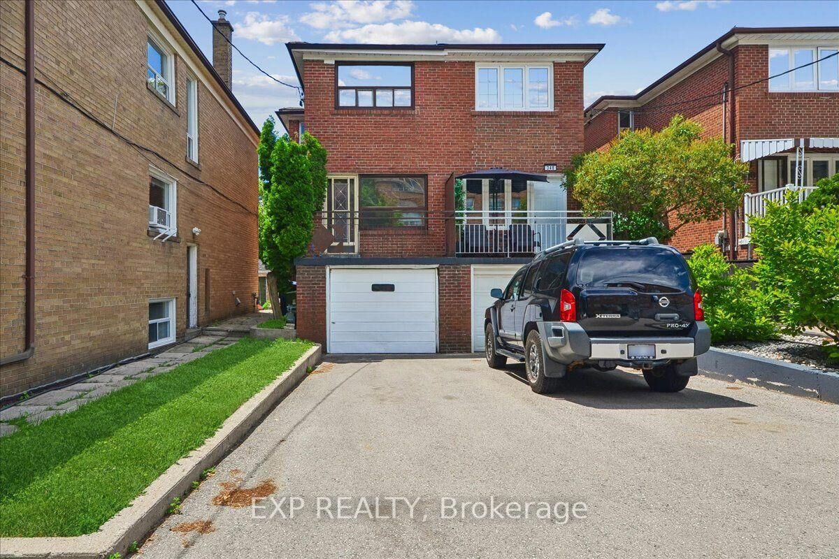 Property Photo: 346 Westmount Avenue ON M6E 3N2