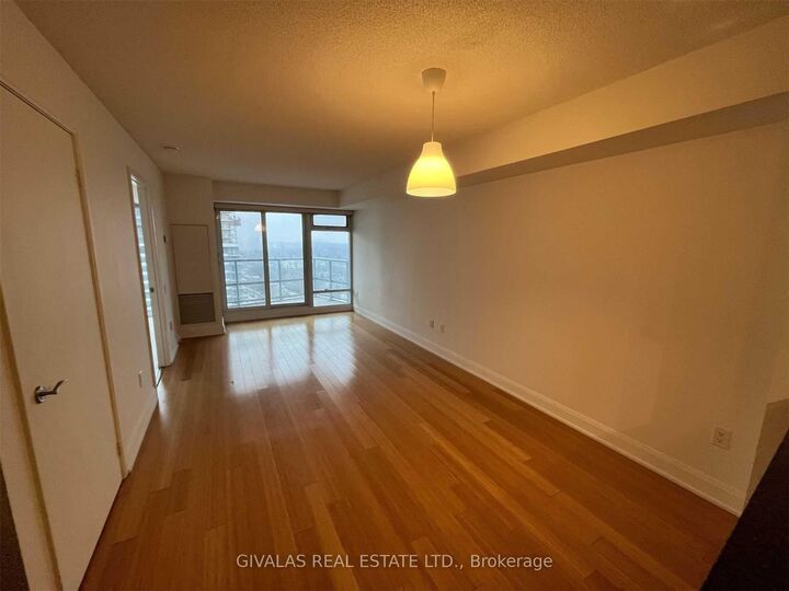 Property Photo:  2181 Yonge Street 2412  ON M4S 3H7 