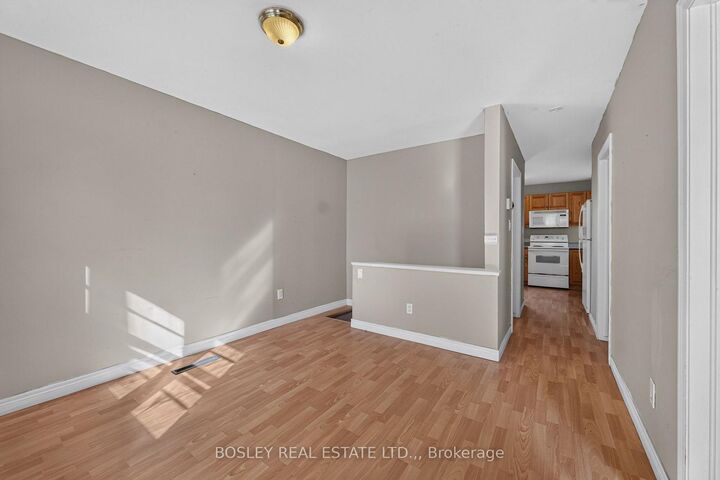 Property Photo:  72 Tunis Street  ON L2S 1E5 