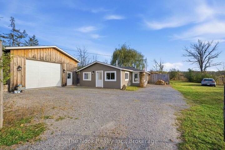Property Photo: 128 Homewood Avenue ON K0L 1Y0