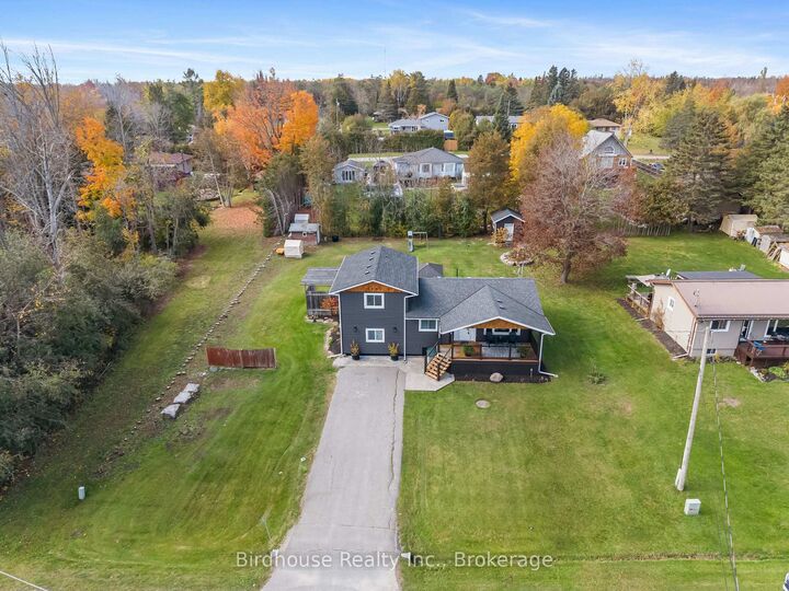 Property Photo: 205 Lakeshore Drive ON K0M 1A0