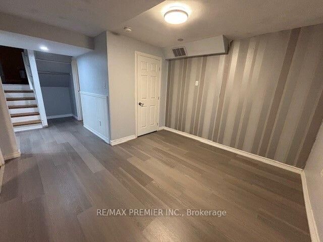 Property Photo:  33 Albany Drive Basement  ON L4L 2X5 