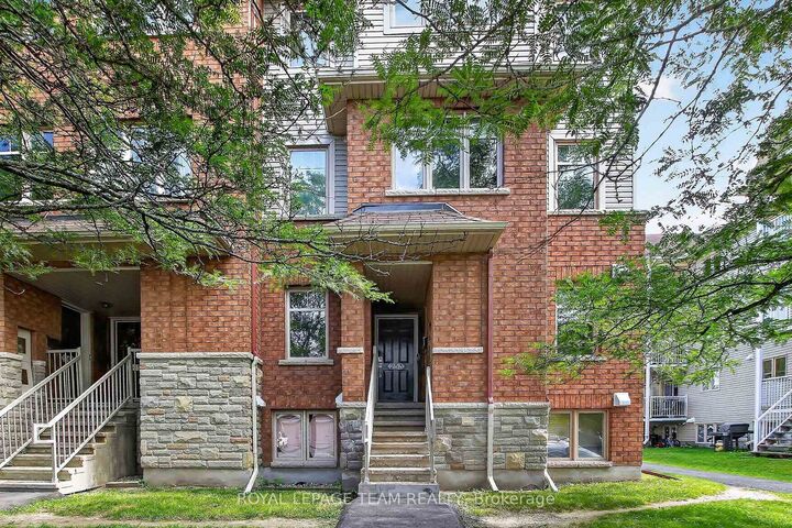 Property Photo:  255 Deercroft Avenue  ON K2J 5J9 