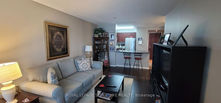 Property Photo:  4850 Glen Erin Drive 606  ON L5M 7S1 