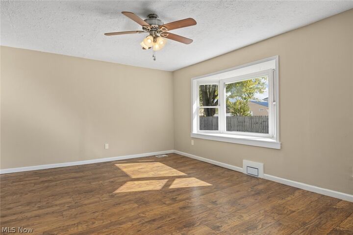 Property Photo: 117 Bennett Street OH 44090