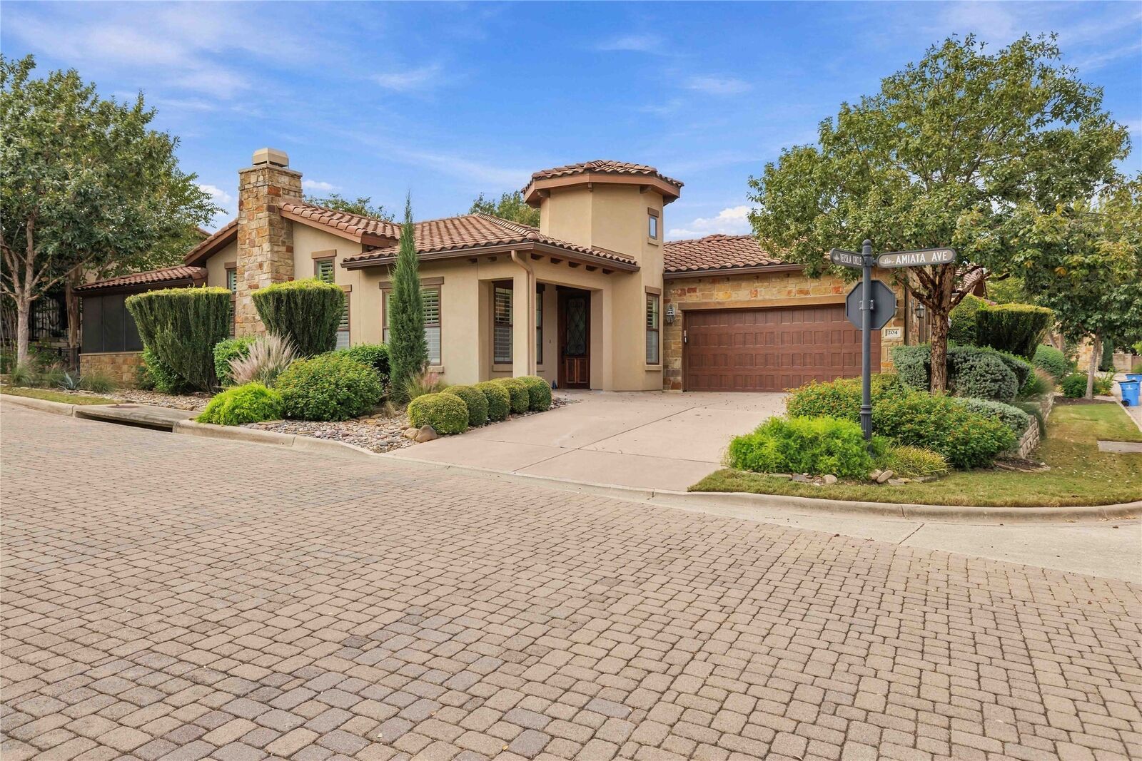 Property Photo: 204 Amiata Avenue 86 TX 78734