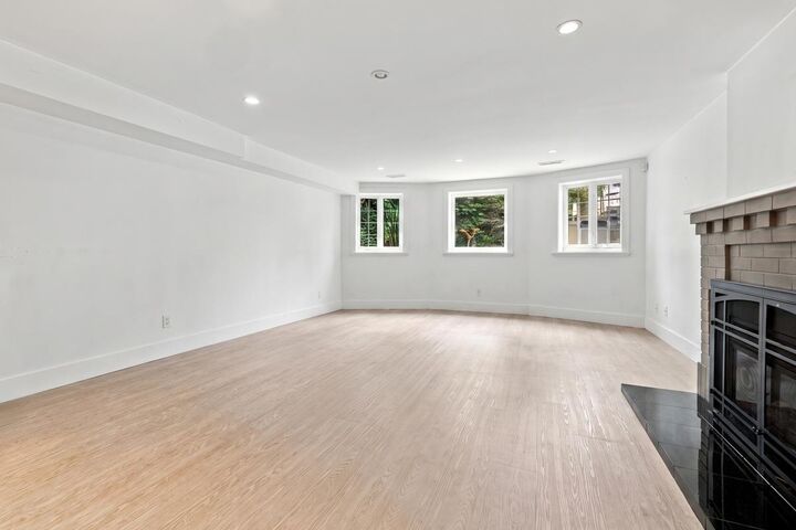 Property Photo:  2843 W 49th Ave  BC V6N 3S7 