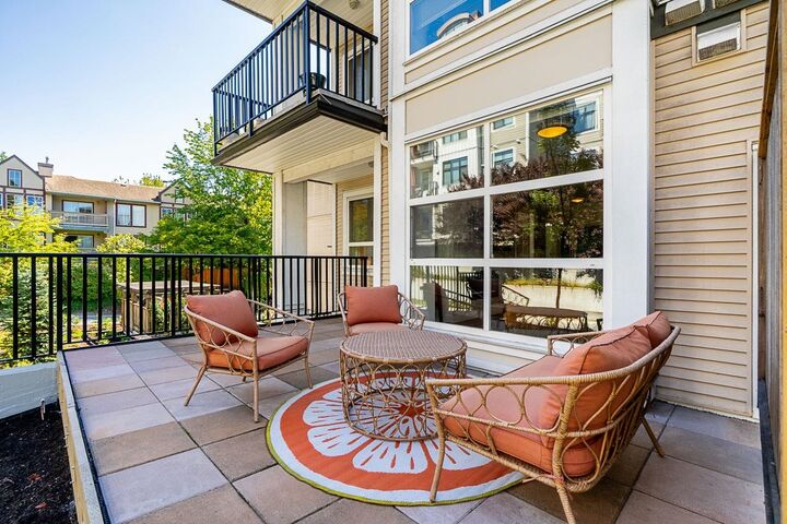 Property Photo:  827 Roderick Avenue 210  BC V3K 0E3 