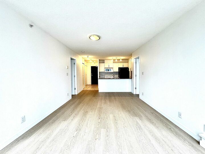 Property Photo:  938 Smithe Street 1308  BC V6Z 3H8 